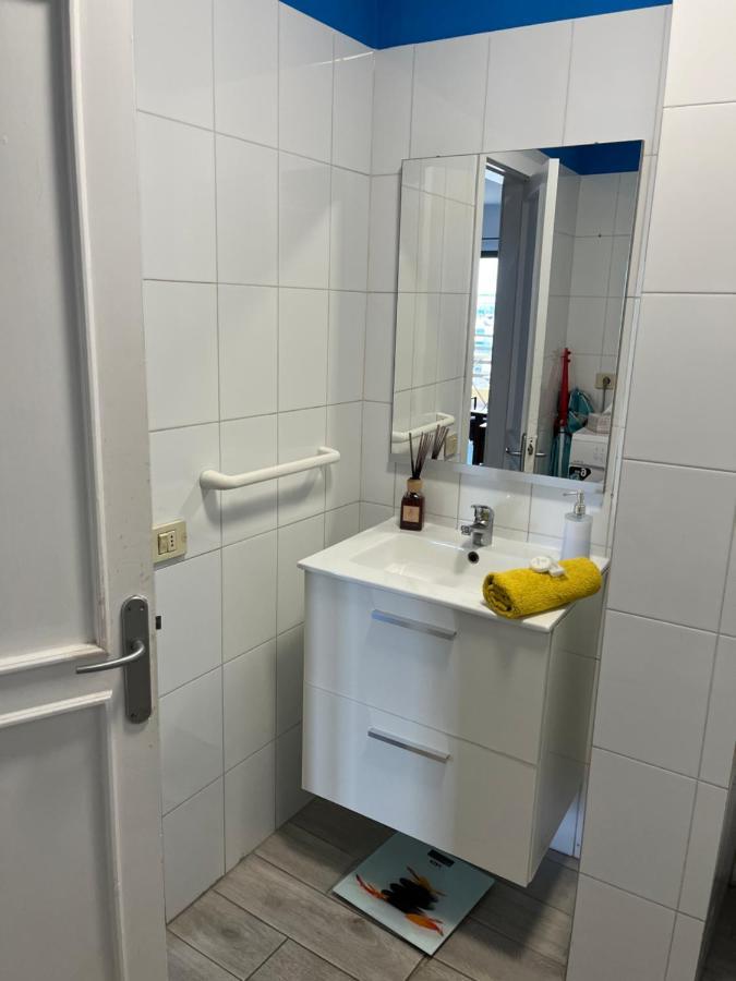 Appartement Cornelia's 4 Primera Linea De Playa *