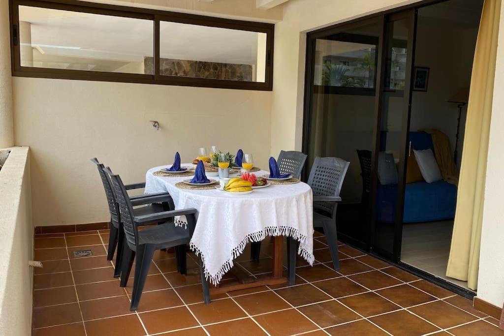 Luminoso Con Terraza Y Piscina