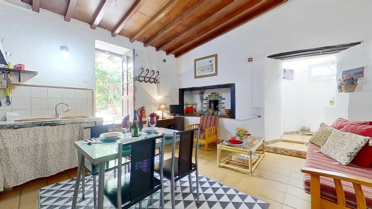Charming 1-bed House In La Laguna Villa