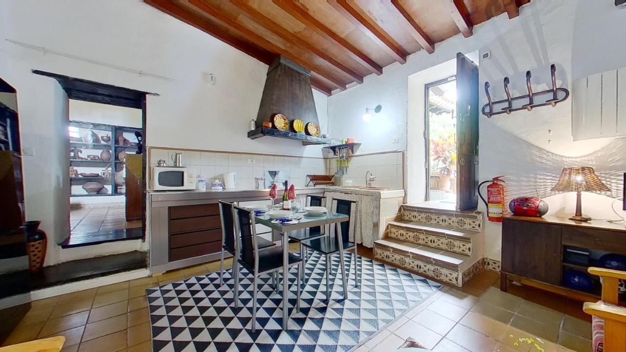 Charming 1-bed House In La Laguna Villa