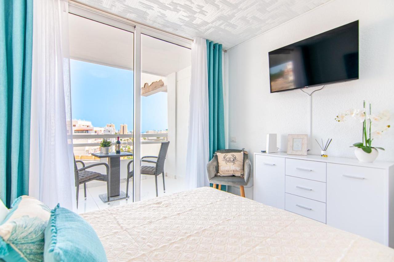 Cosy In Playa De Americas Ph10 *