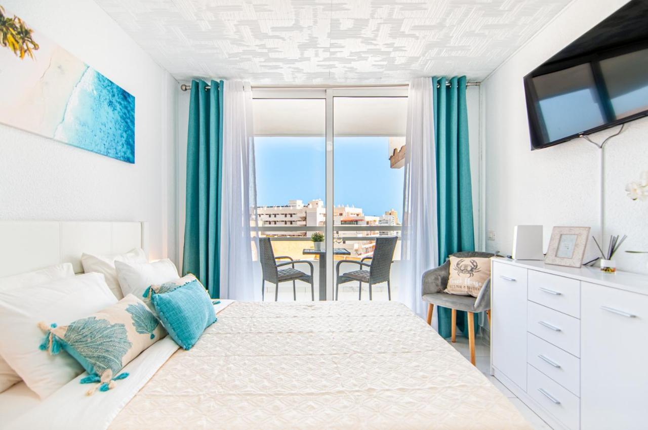 Cosy In Playa De Americas Ph10 *