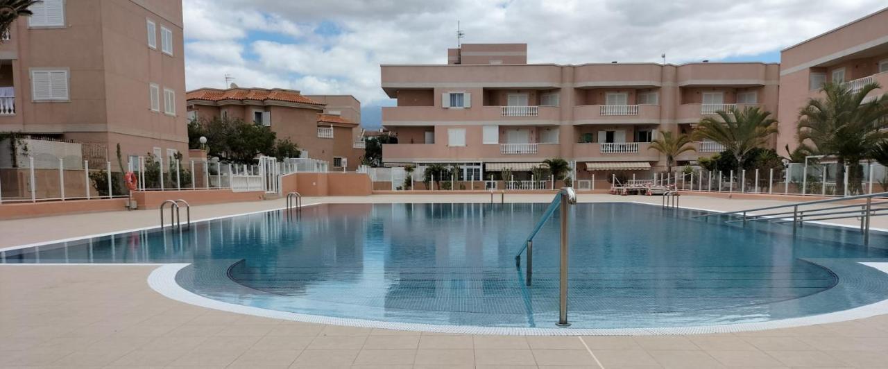 Apartamento Montaña Amarilla: Terrazas Al Sol Arona (Tenerife)