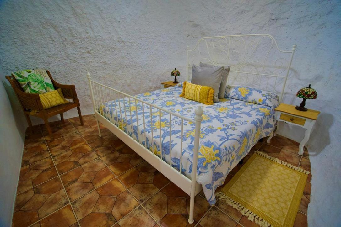 Casa Cueva La Herencia