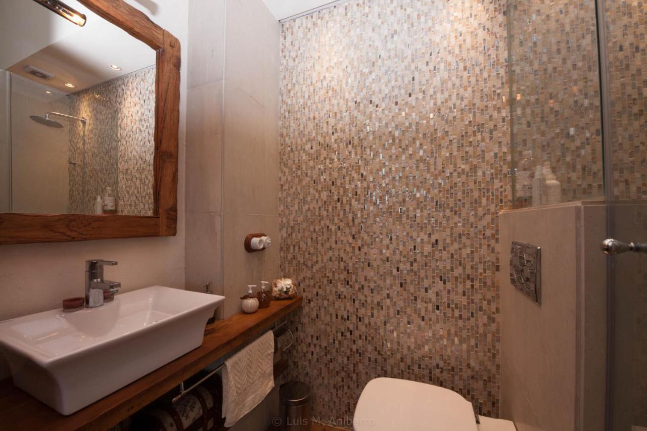 Villa Historic Canarian House, Private Heated Infinity Pool, Bbq, Wifi + Panoramic Ocean Views