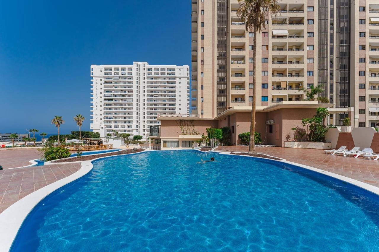 South Paradise Apartment