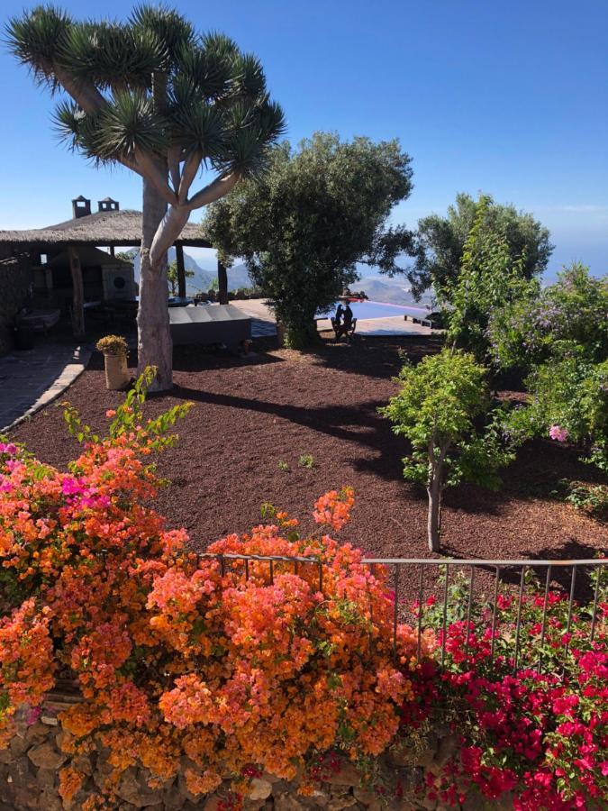Historic Canarian House, Private Heated Infinity Pool, Bbq, Wifi + Panoramic Ocean Views Villa *