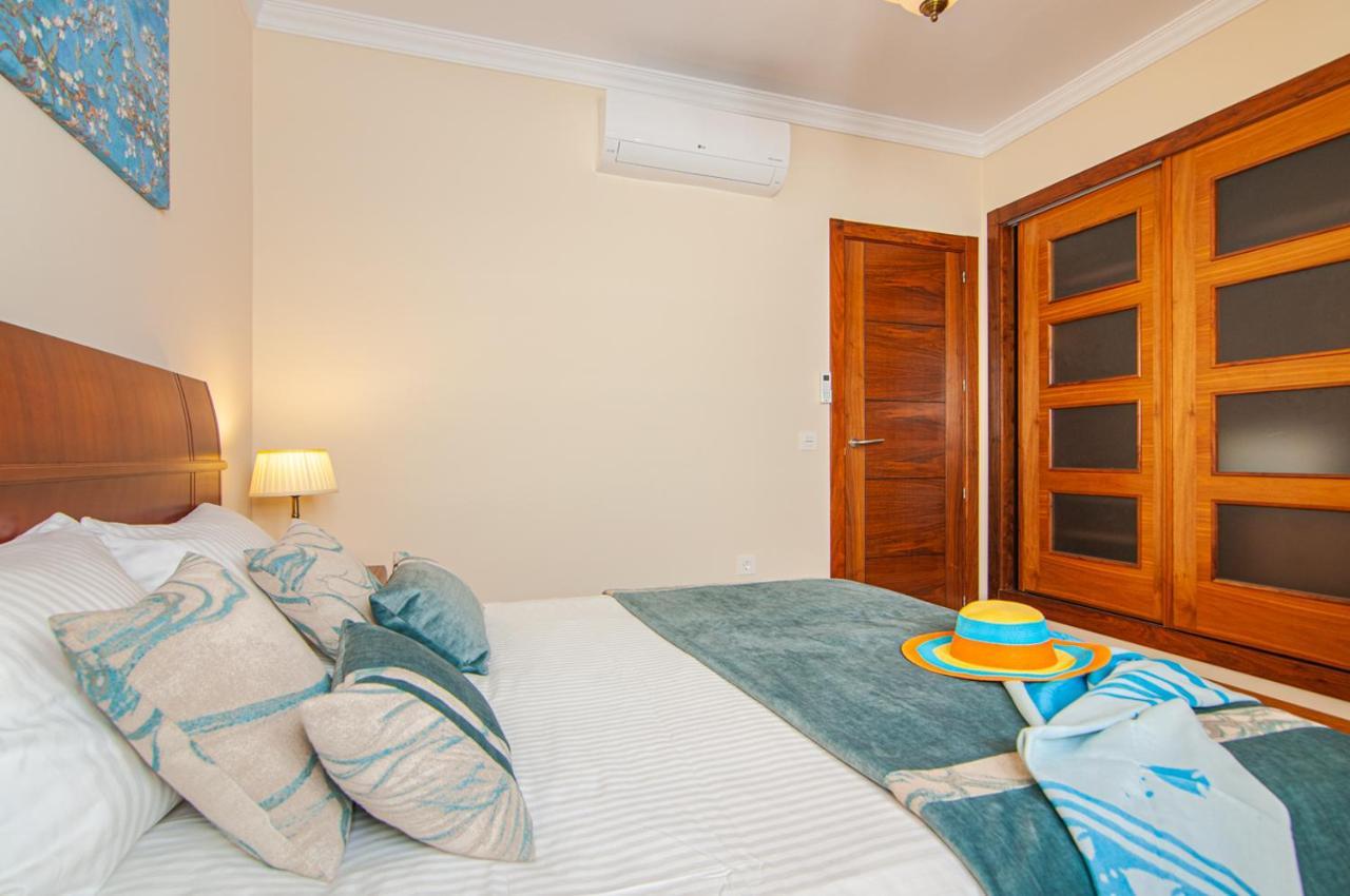 Villa Torriani With Heated Pool Ph11 *