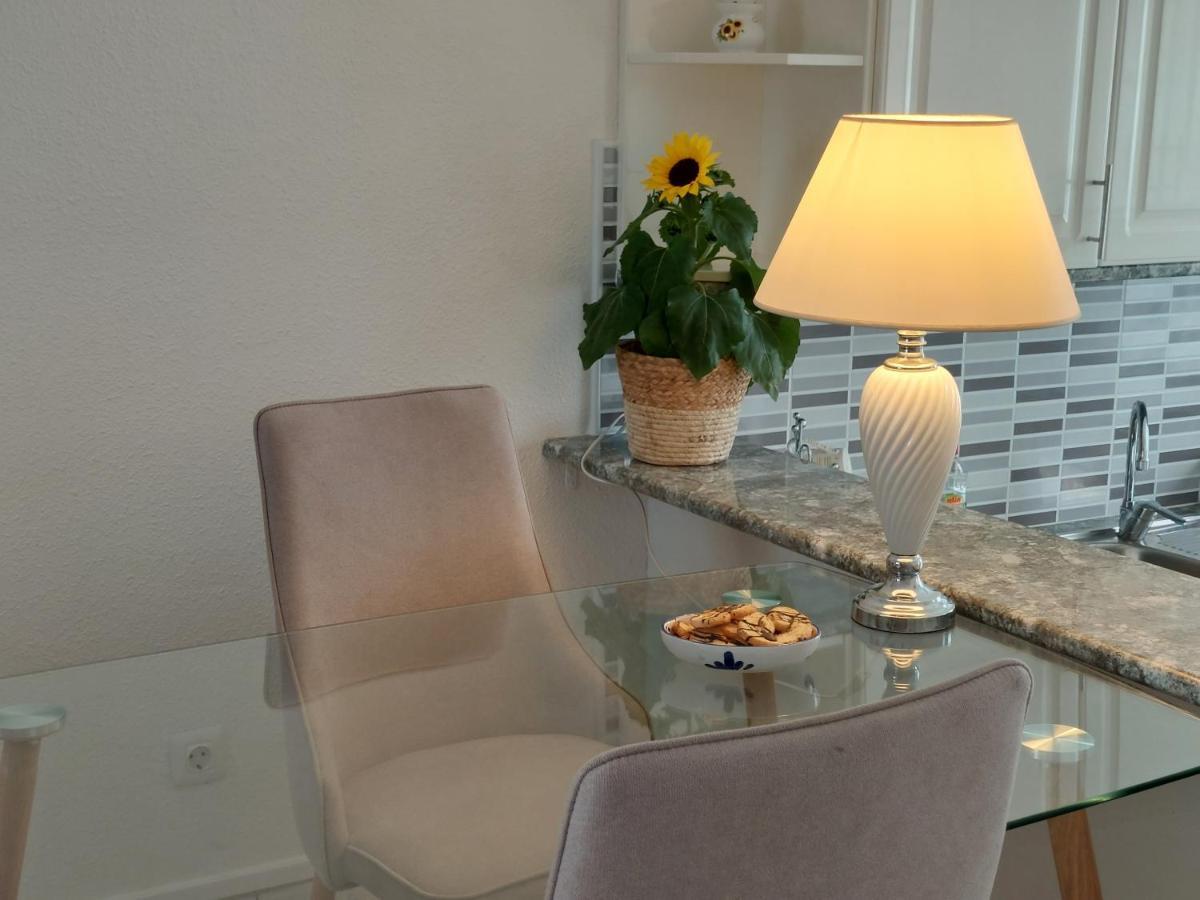 Jacuzzi House Sunflower