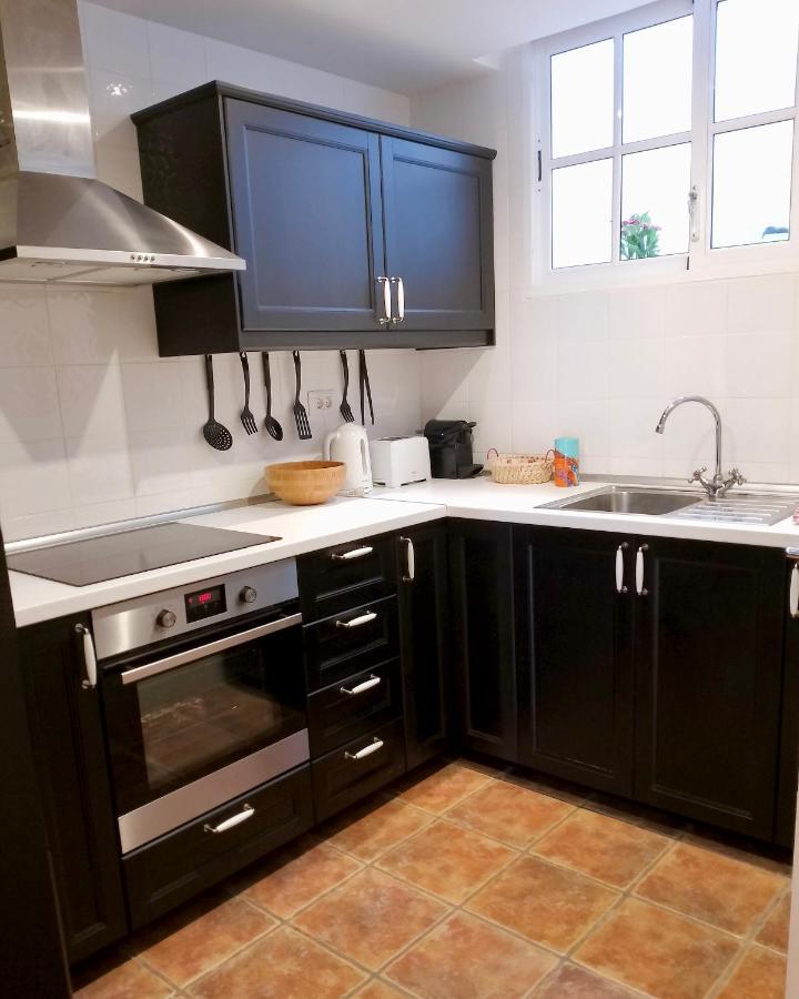 Villa Consuelo - Quiet Location Close To *