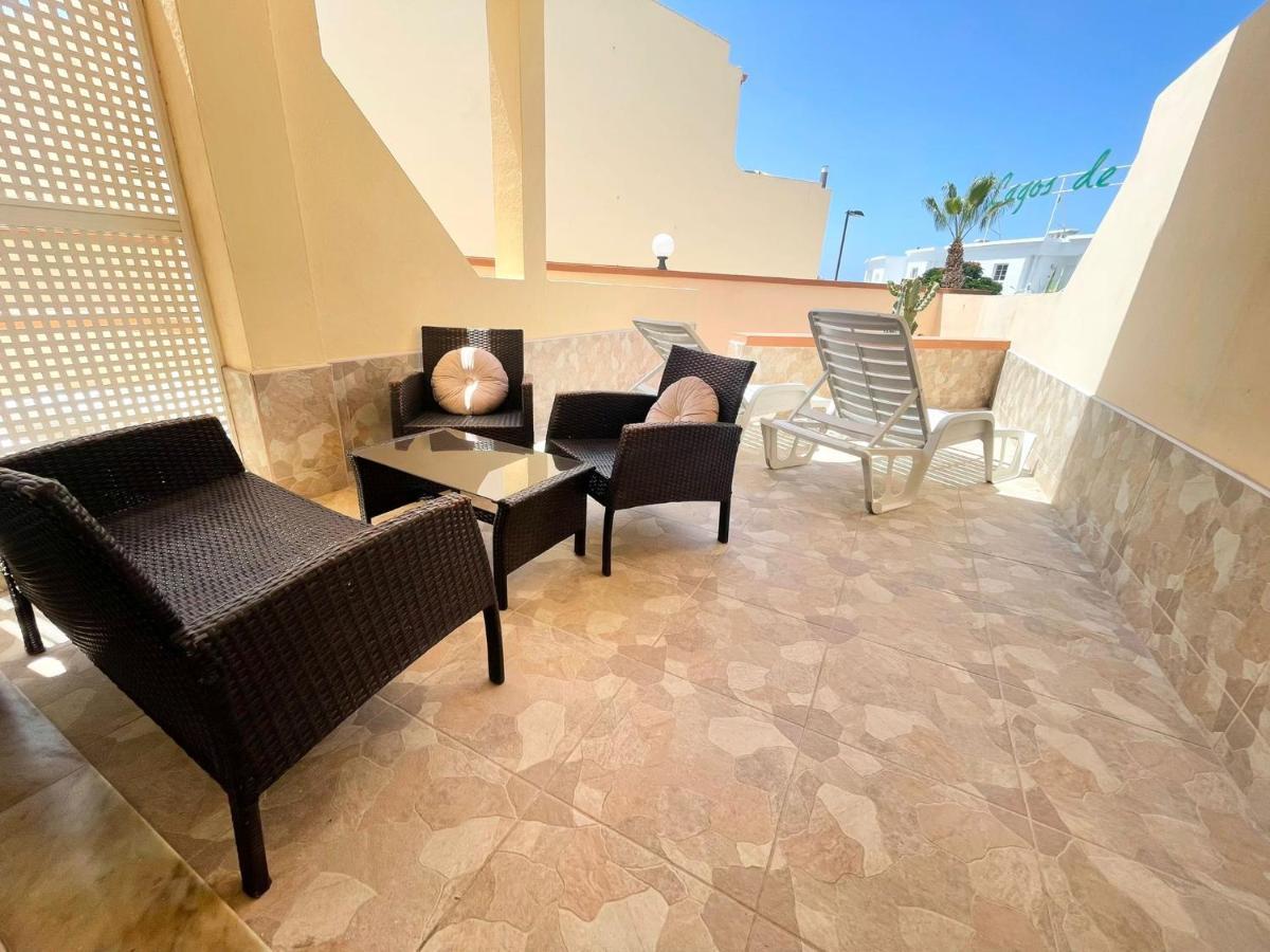 White Sensation Apartment *