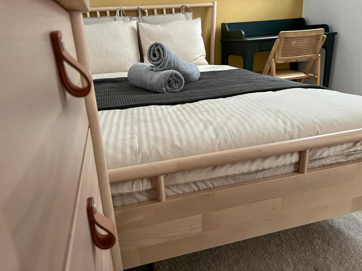 Medanojoy1- 3 Bedrooms, Spacious 60 M From The Apartment *
