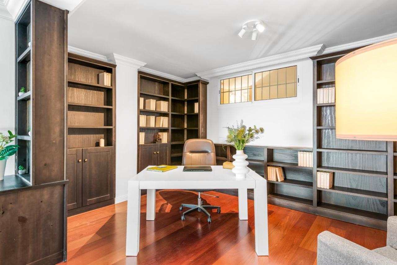 Spacious With Private Parking Apartamento *