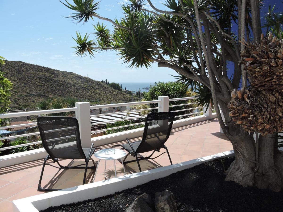 Home2book Stunning House San Andrés, Private Pool Hébergement de vacances