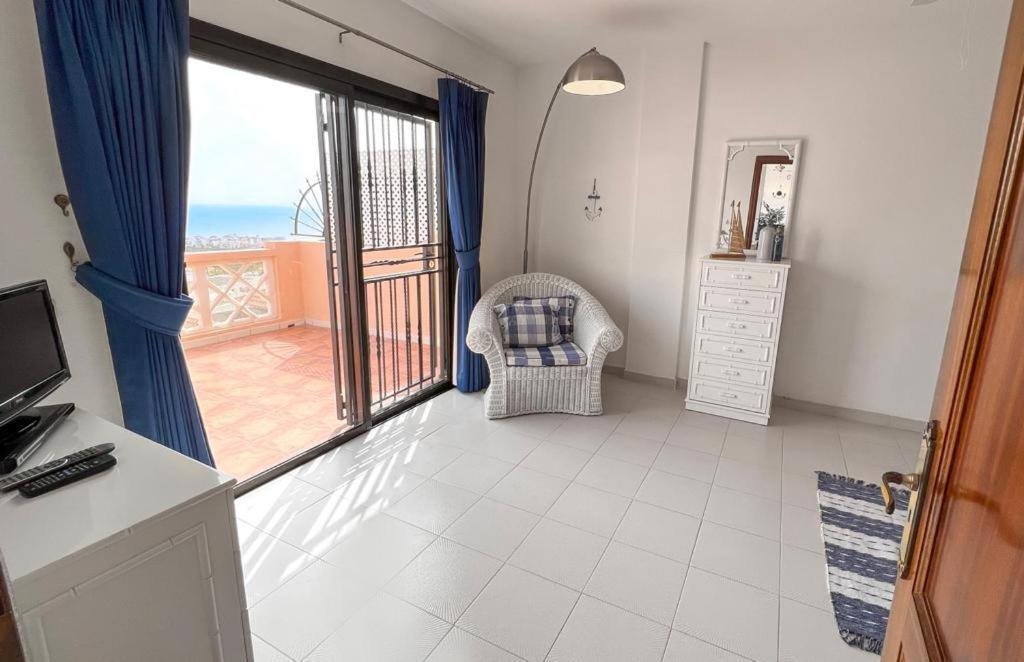 Paradise Seaview Apartment *