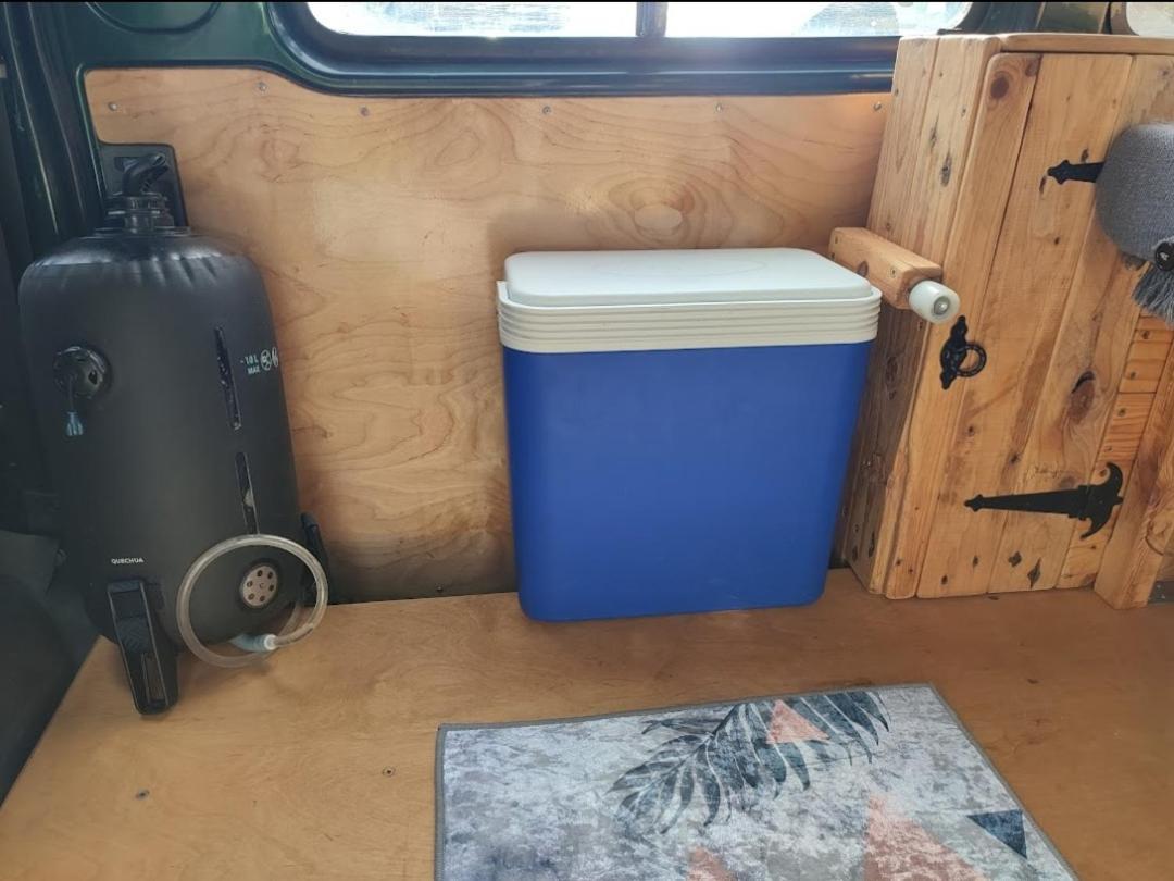 Camping Beautiful Campervan To Rent *