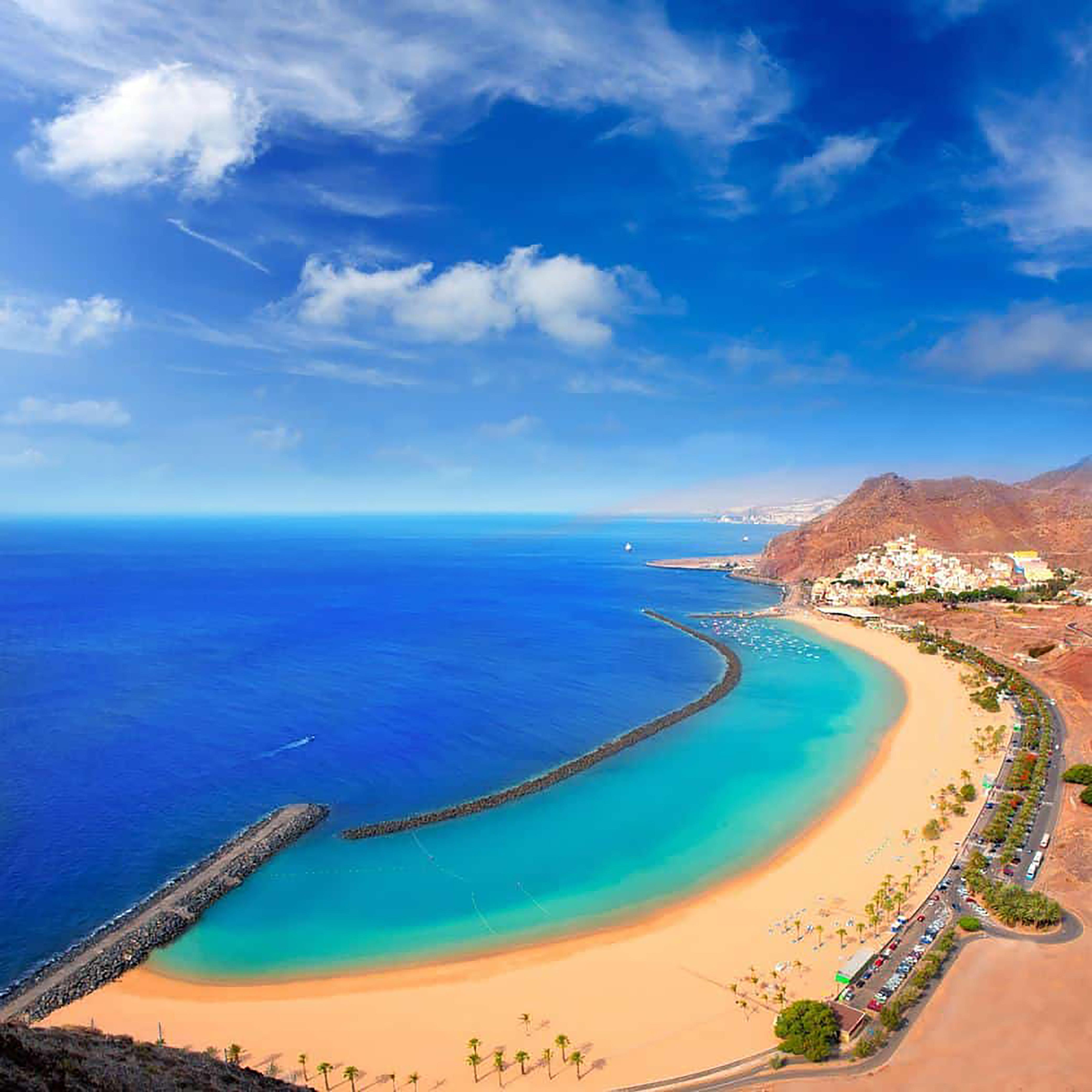 Adonis Capital Santa Cruz de Tenerife