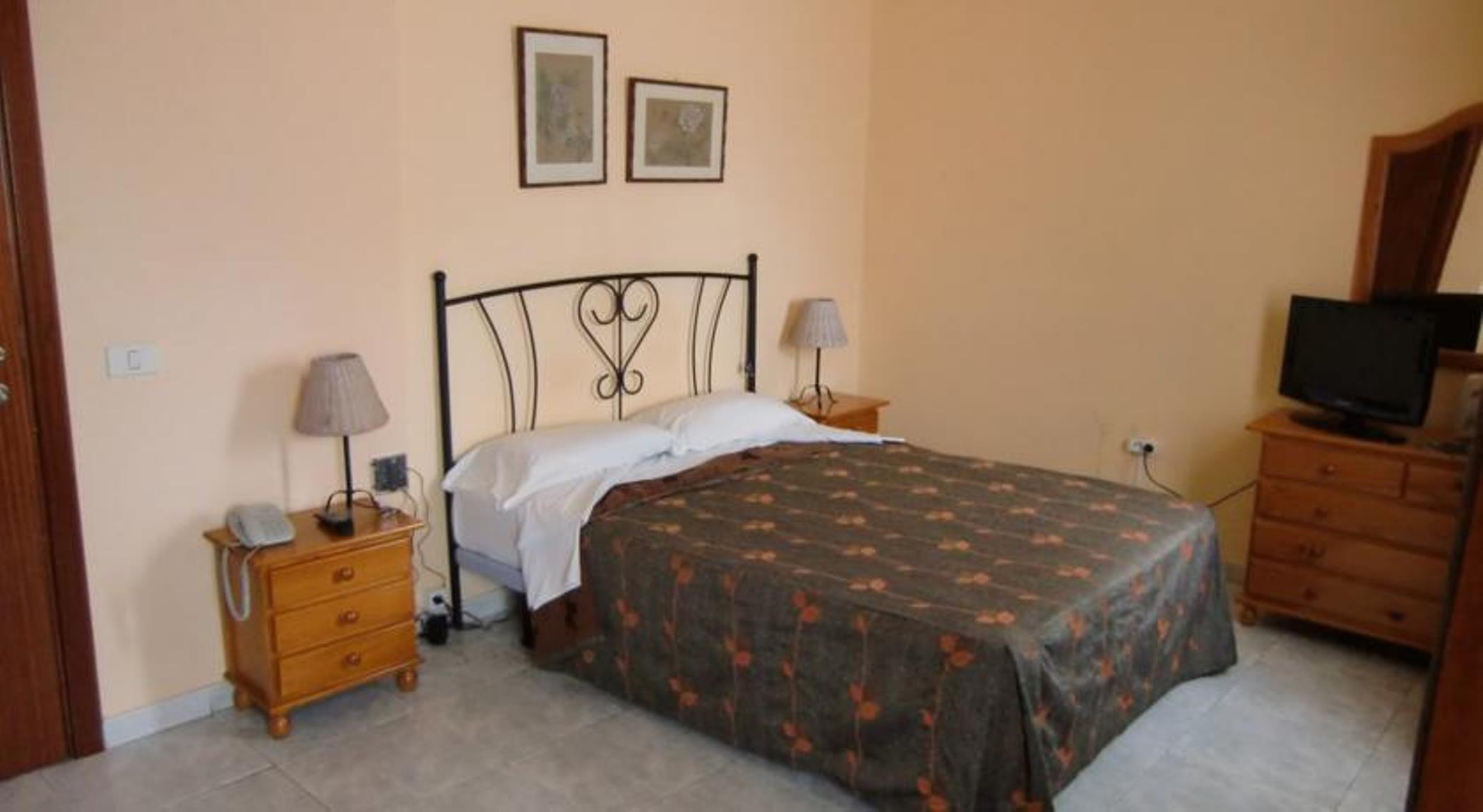 Tanausu Hotel Santa Cruz de Tenerife
