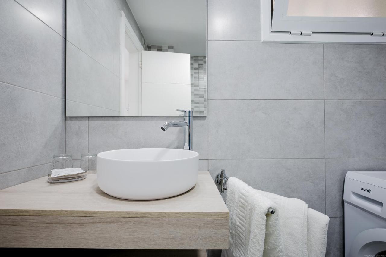 Blue Estudio - La Caleta Apartment