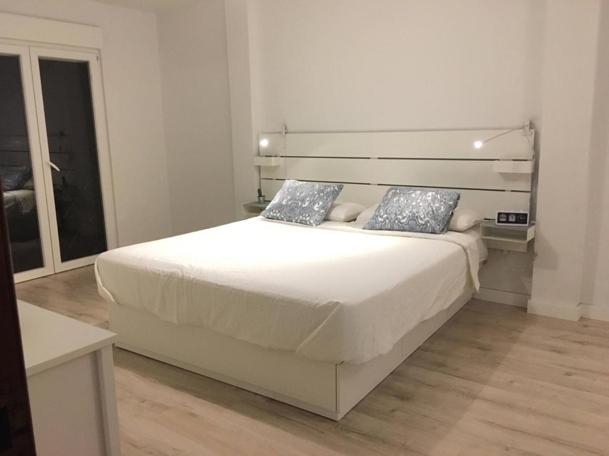 Acogedor Y Luminoso Piso Con Balcon Apartment *