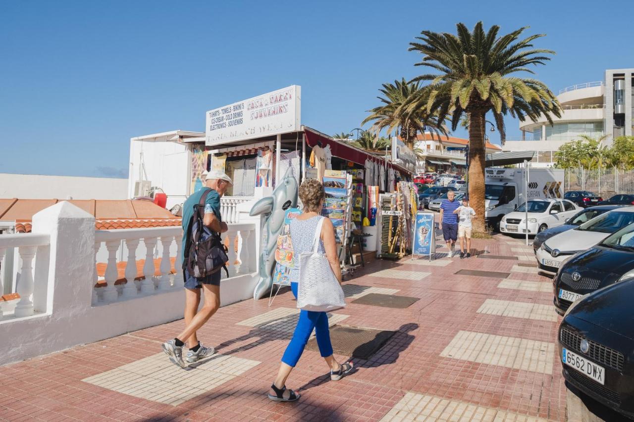 The Eternal Canarian Summer * Puerto de Santiago (Tenerife)