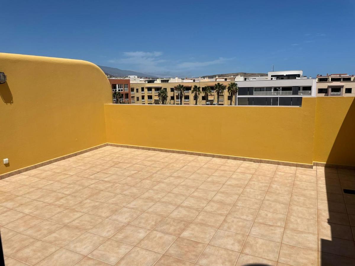Duplex. 3 Bedrooms And Terrace Appartement El Médano