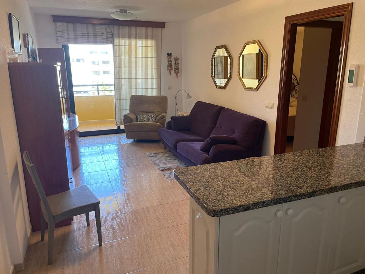 Duplex. 3 Bedrooms And Terrace