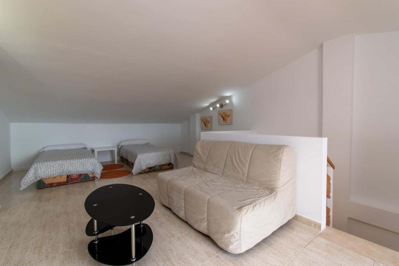 Oasis Dakota Duplex Apartment Costa Adeje (Tenerife)
