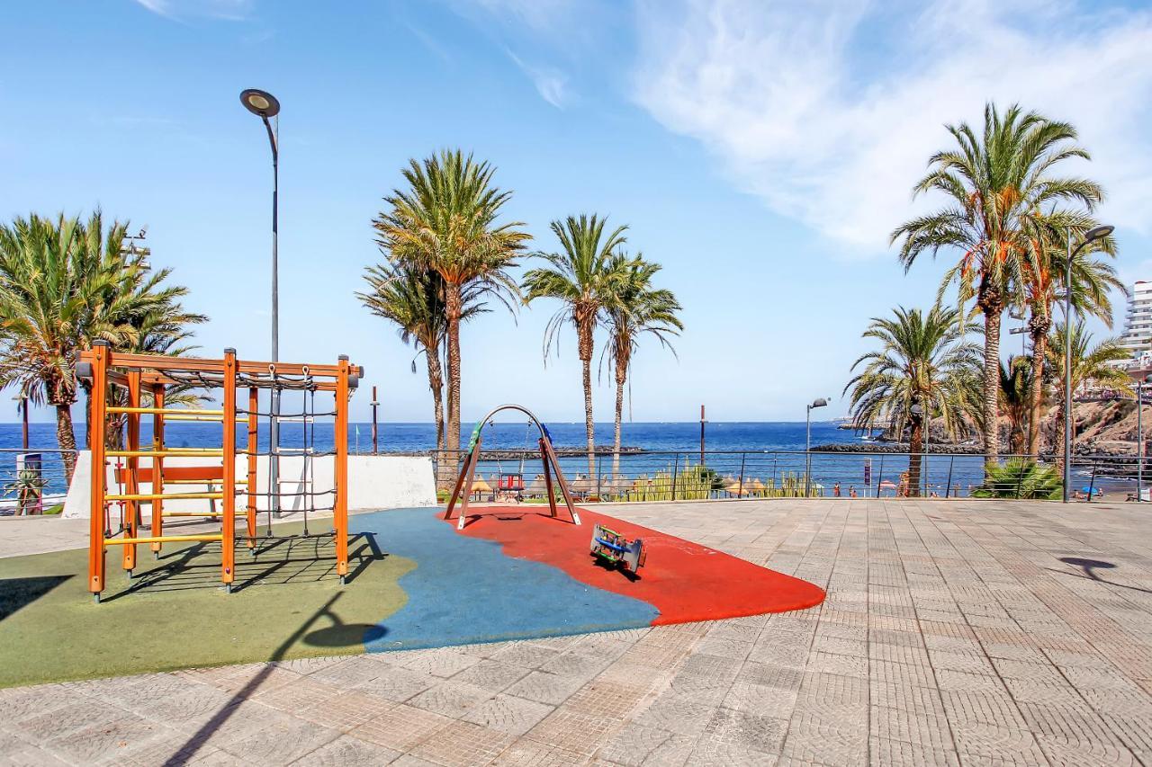 On The Beach, Sea View, Fast Fiber, Pool, Parking *