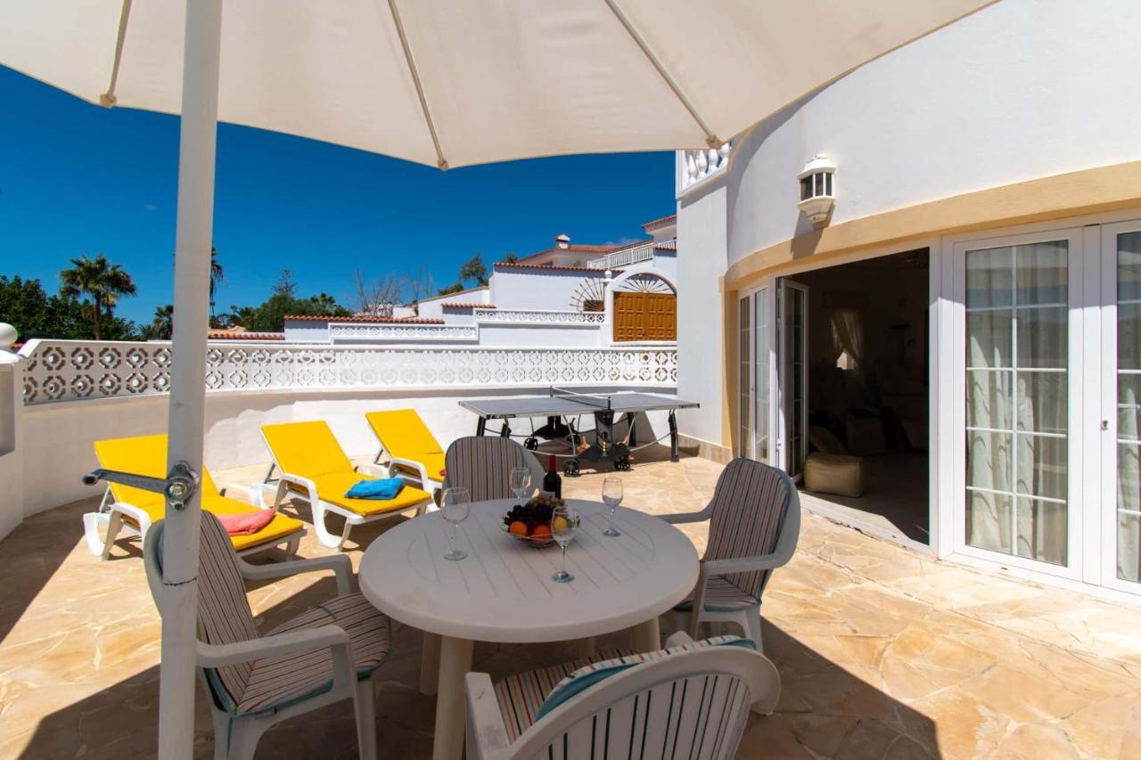 Villa Encantada *