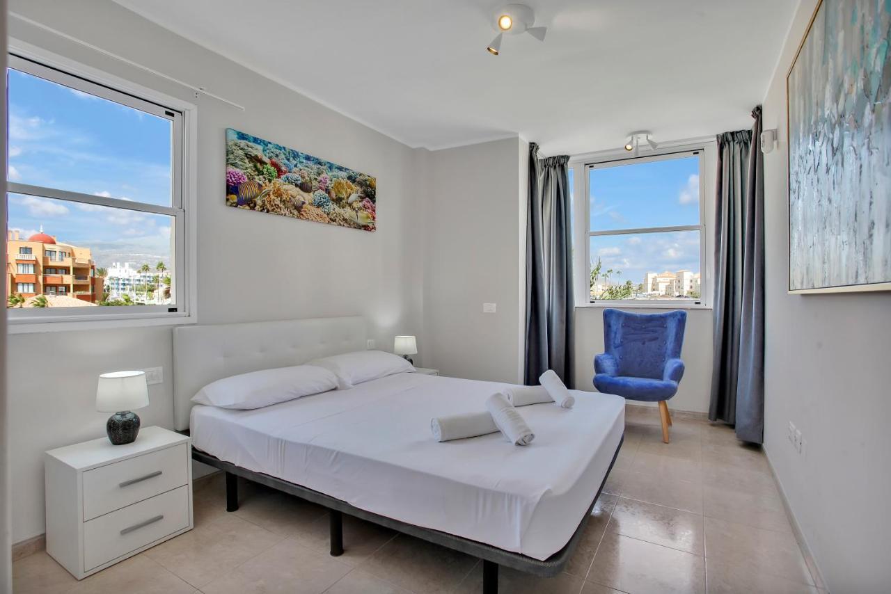 Sun And Green, Heated Pool, 3 Rooms, Air C Apartment *