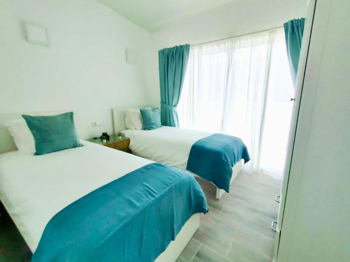 New Center Cristianos Apartment