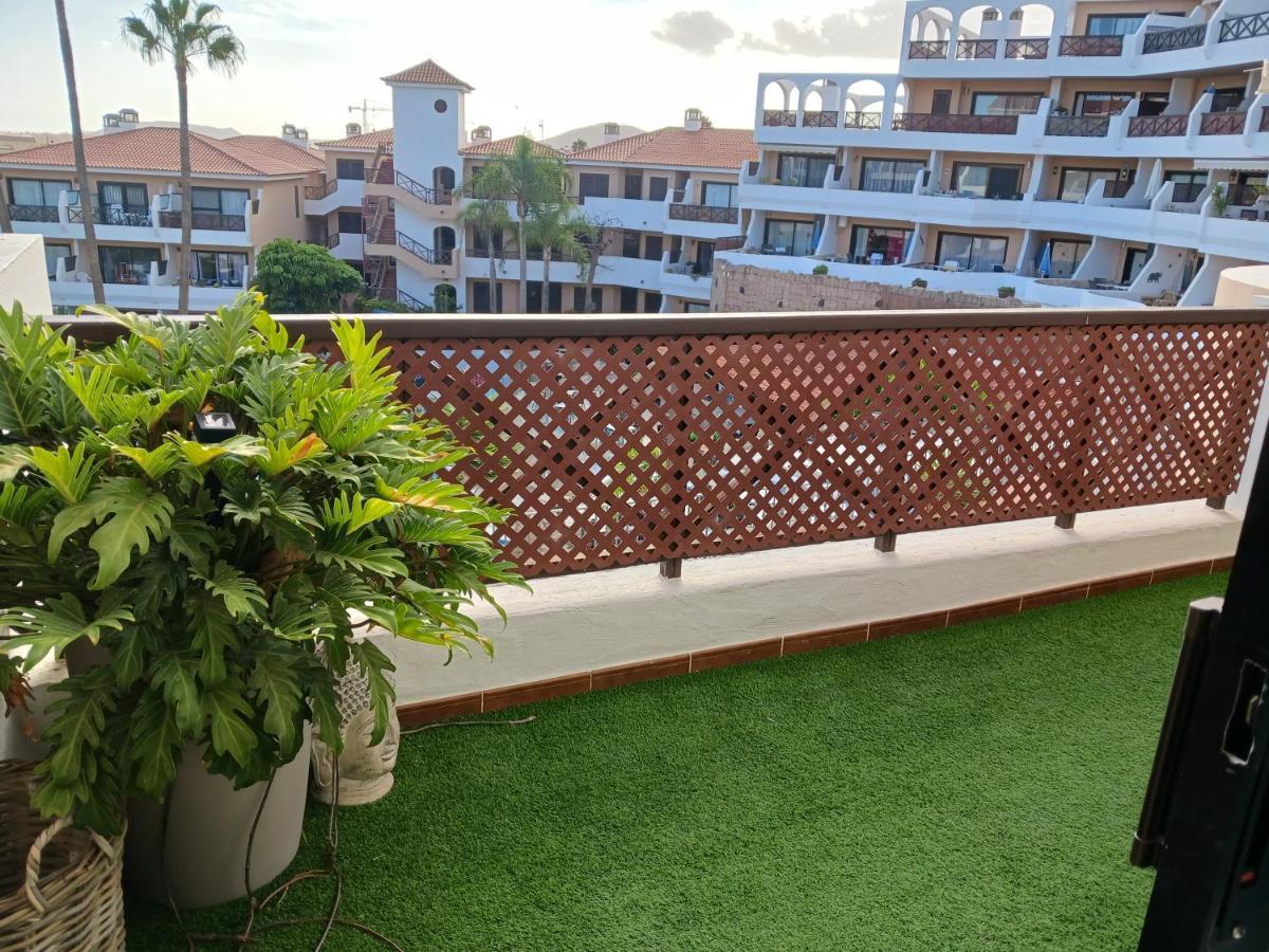 Chillout Albatros In Toller Anlage Mit Pool Apartment
