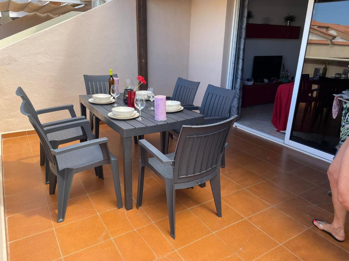 Oasis Dakota Duplex Apartment Costa Adeje (Tenerife)