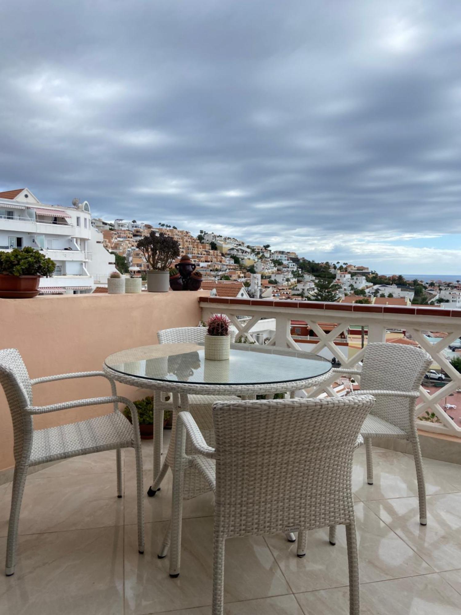 Paradise Court Apartment Costa Adeje (Tenerife)
