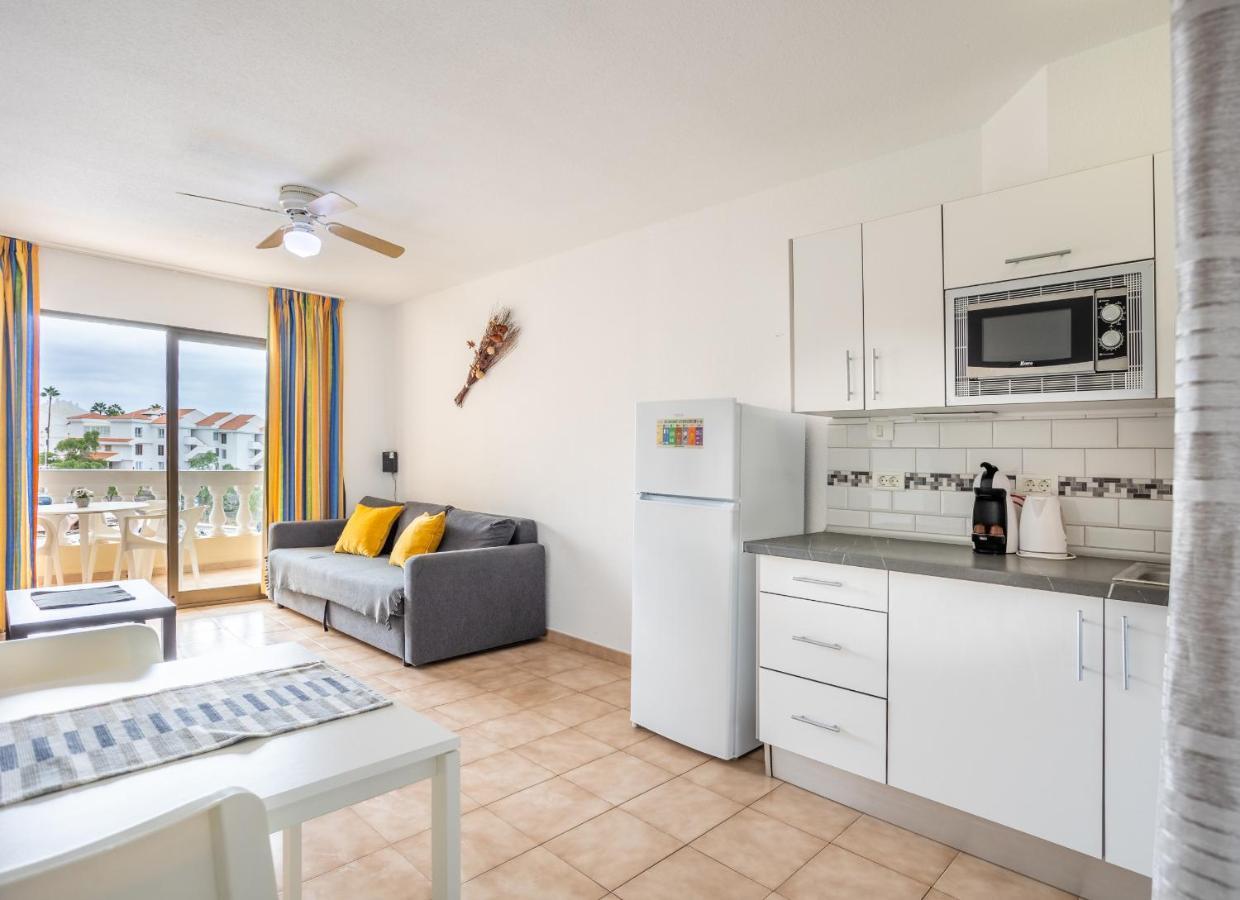 Apartment Castle Harbour Matthew's Flat Cristianos By Lovetenerife
