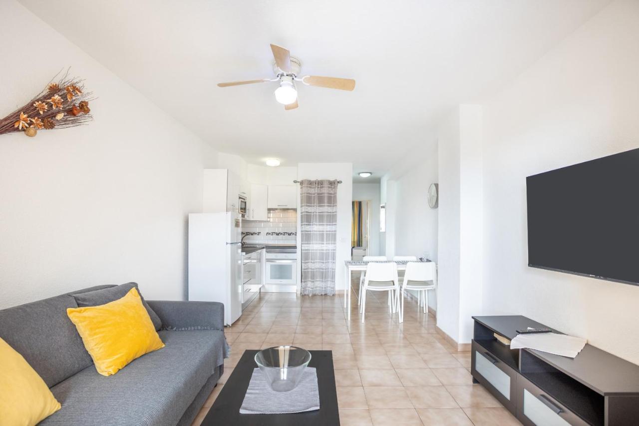 Castle Harbour Matthew's Flat Cristianos By Lovetenerife *