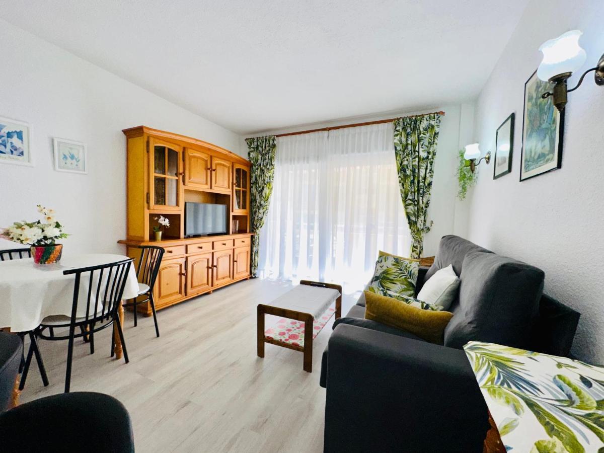 Angeles. Cristianos. Free Wifi Apartment *
