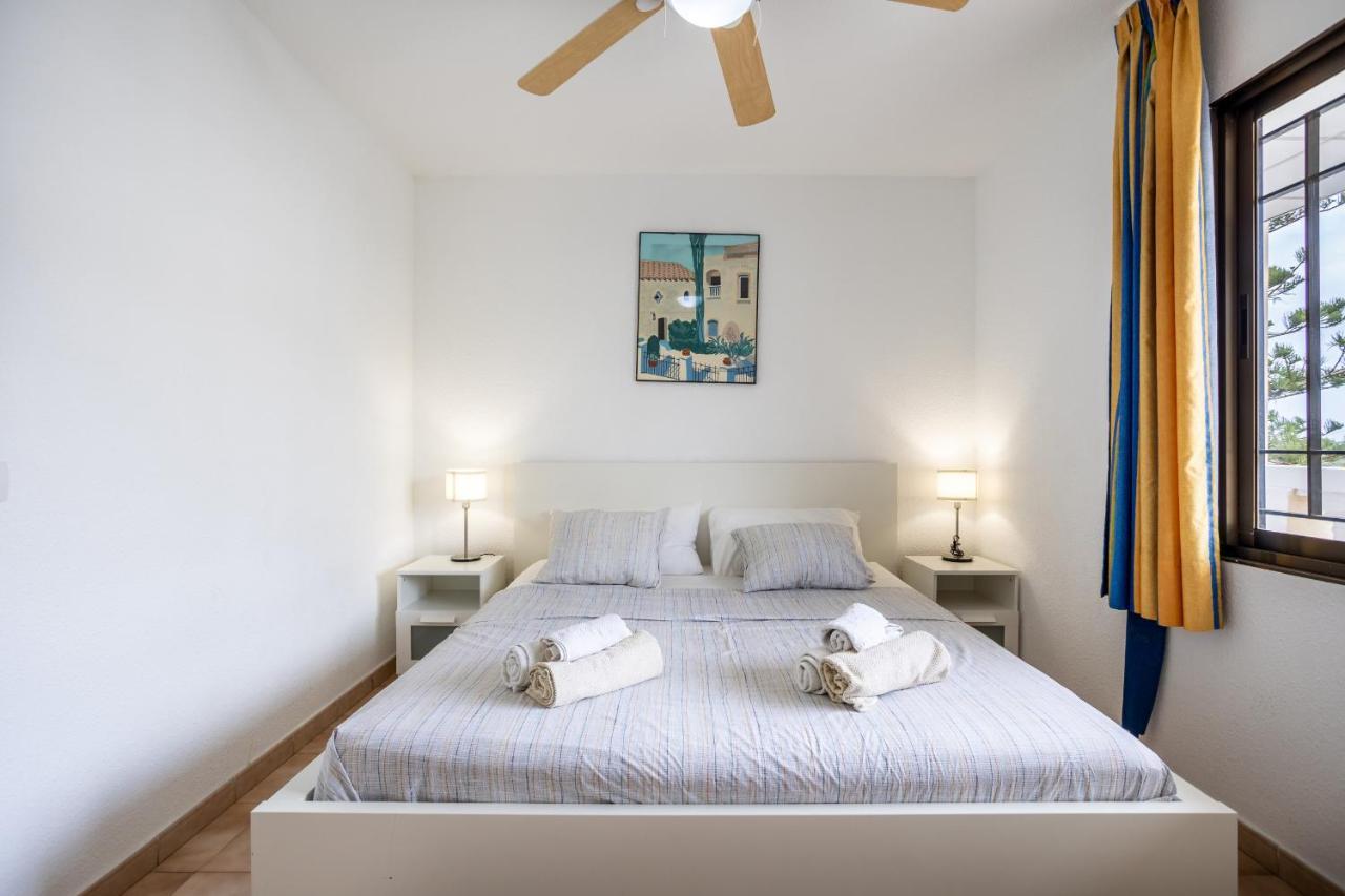 Castle Harbour Matthew's Flat Cristianos By Lovetenerife *