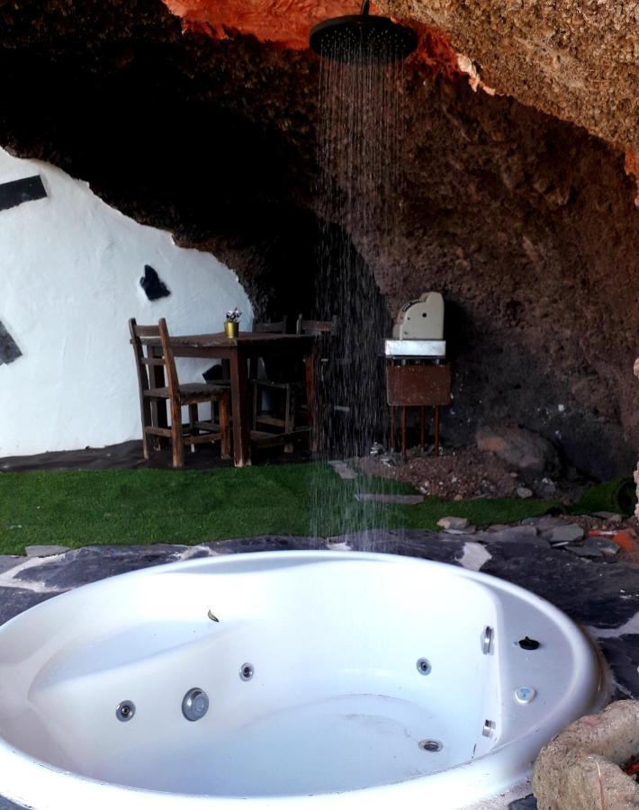 Hébergement de vacances Alessia With Jacuzzi ,garden & Swimming Pool Santa-Cruz de Ténérife