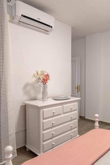 Candemar. Piso De Playa, Vistas Al Mar Candelaria. Appartement Candelaria