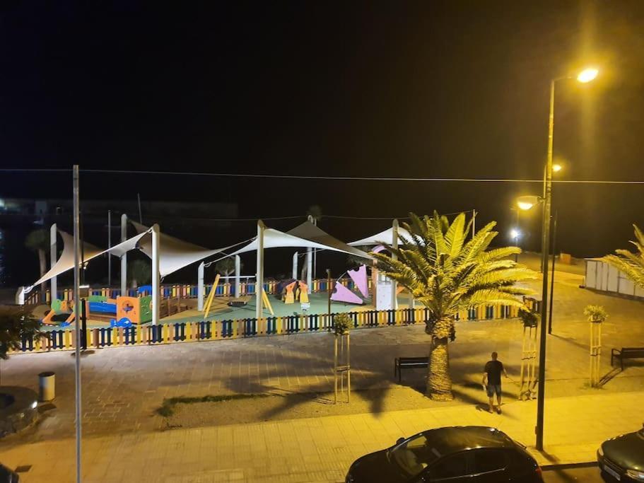Candemar. Piso De Playa, Vistas Al Mar Candelaria. Appartement