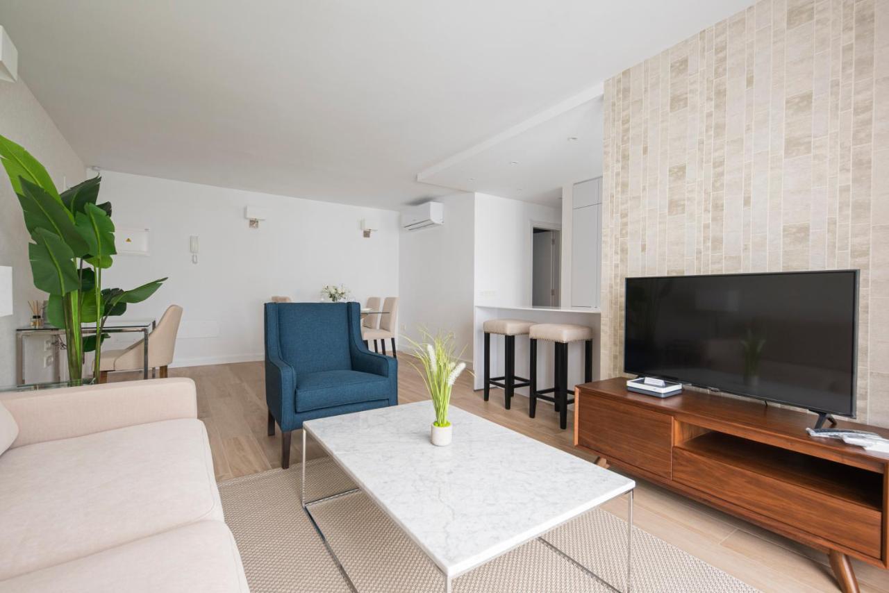 The Terraces Luxury Penthouses, 1d Apartment