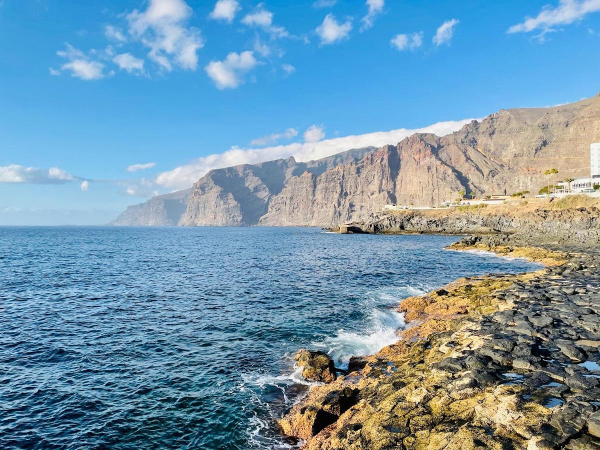 Amazing Sea Views From Cozy Studio. Apartment *