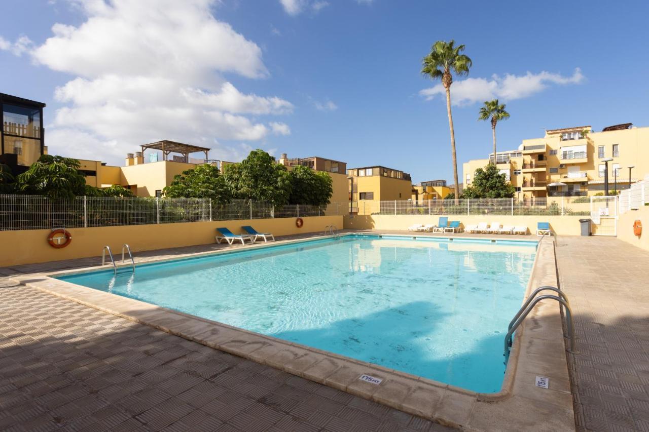 Home2book Cozy Parque La Reina, Pool