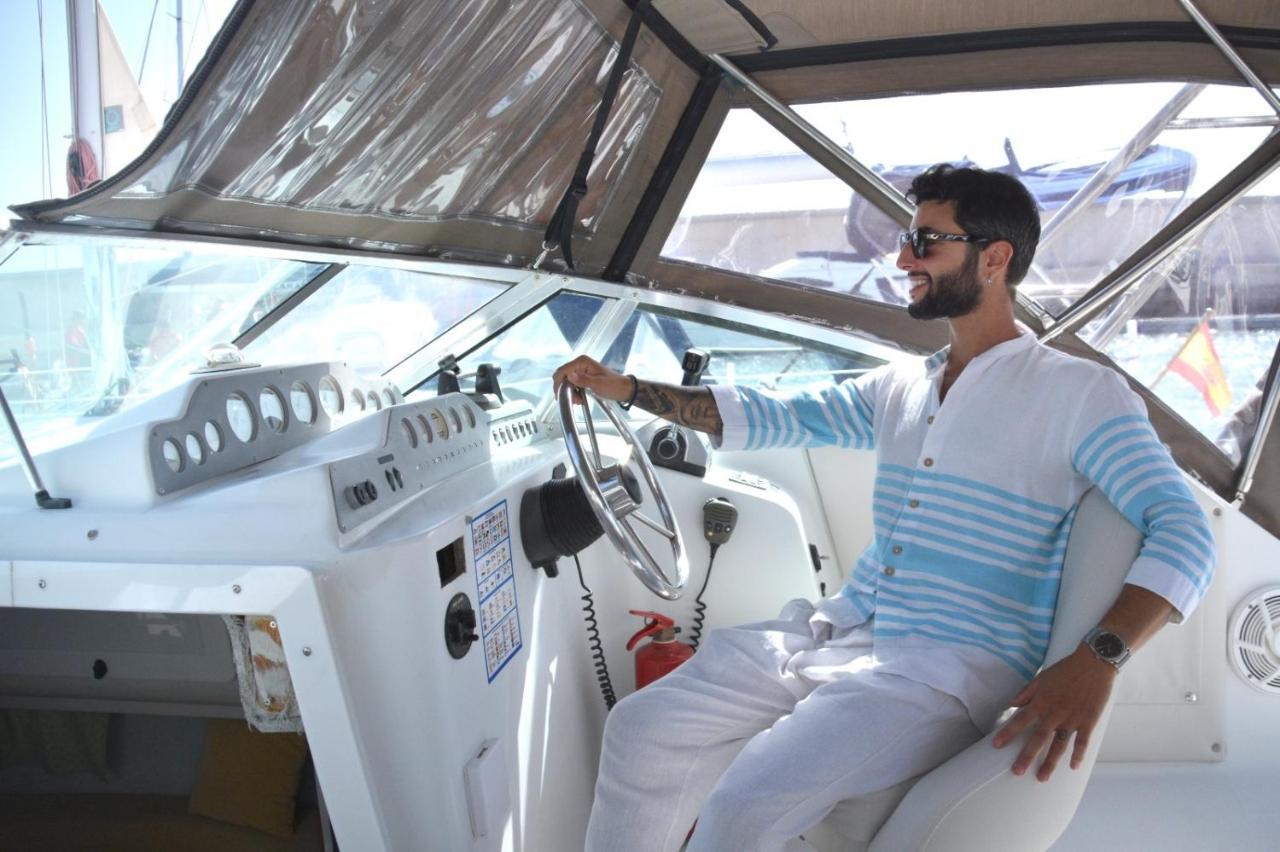Luxury Boat Karamba I