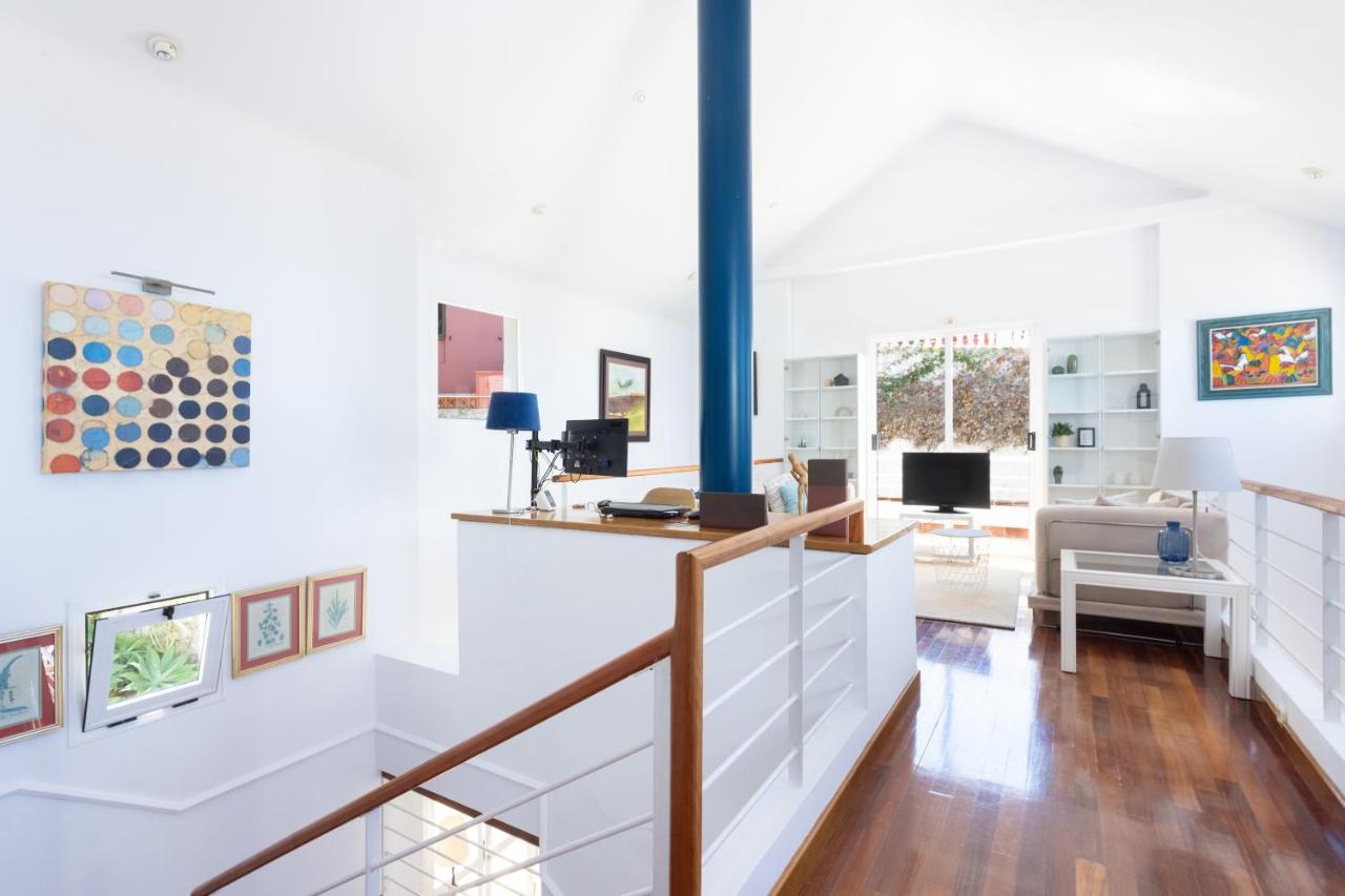 Villa Home2book Stunning Raquel, Pool & View *