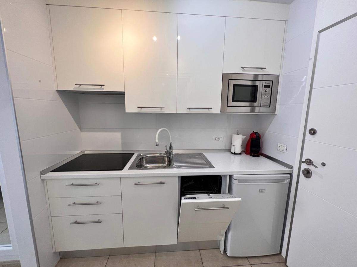 Appartement Seafront New Modern Study Ps3 *