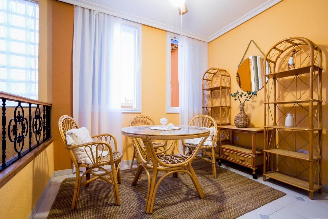 True Canarian 6 Bedrooms With Hot Tub Callao Salvaje