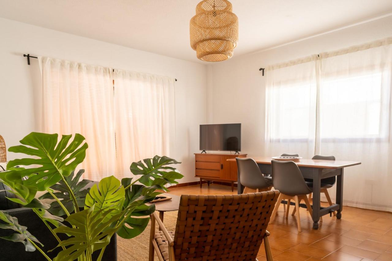 Ocean Front 3 Bedroom Apartment Puerto de Santiago (Tenerife)